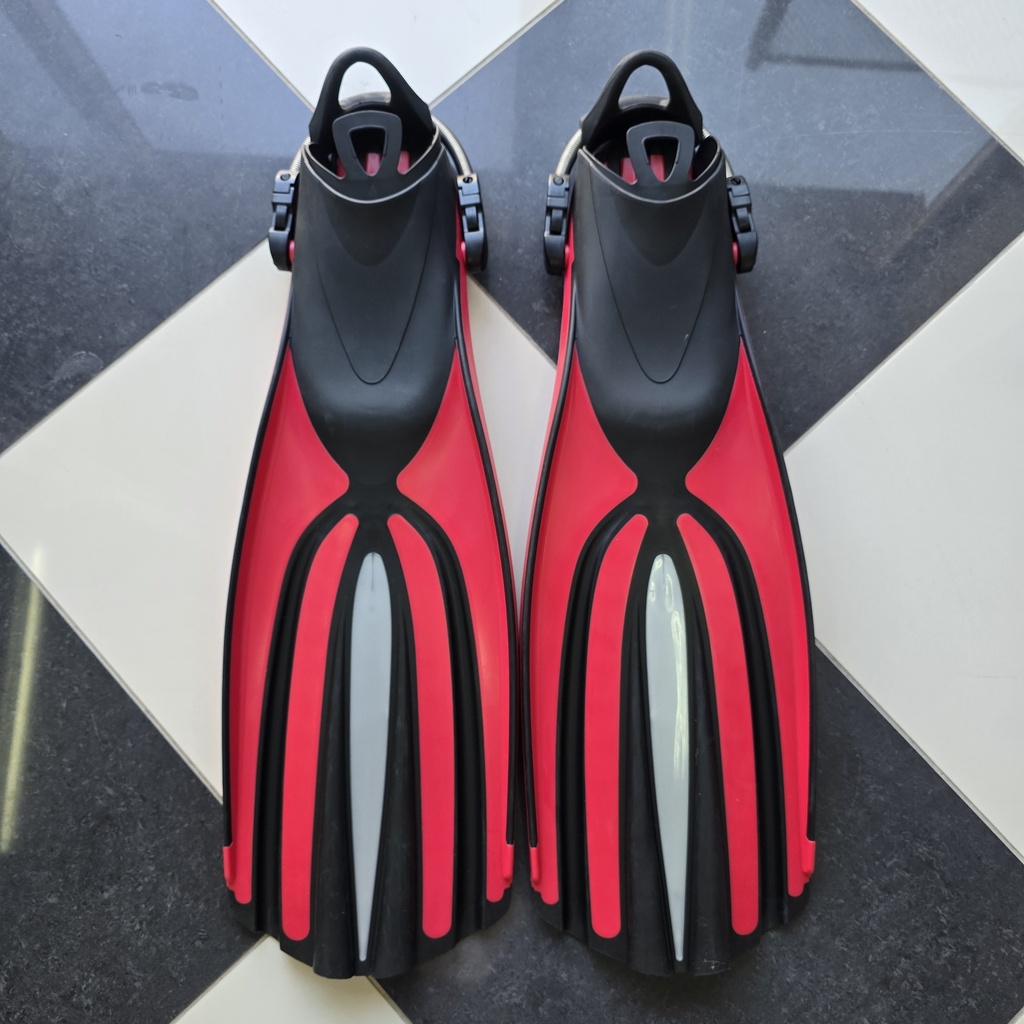 DIVE36 Fins Red
